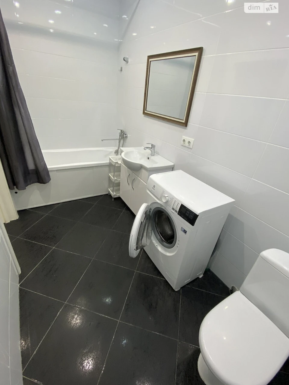 Apartment for Sale in Romanivka