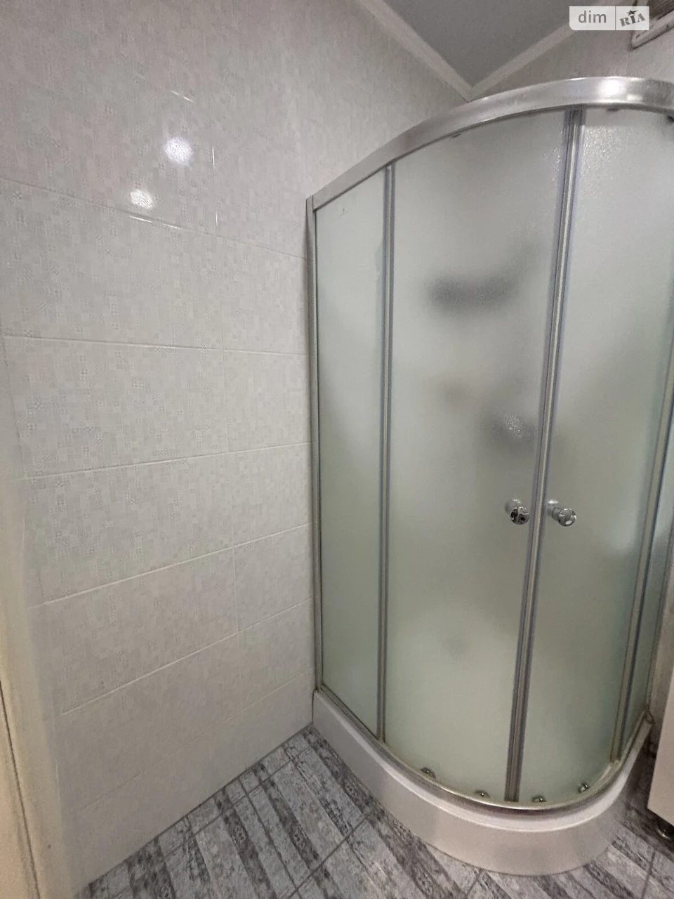Apartment for Sale in Romanivka