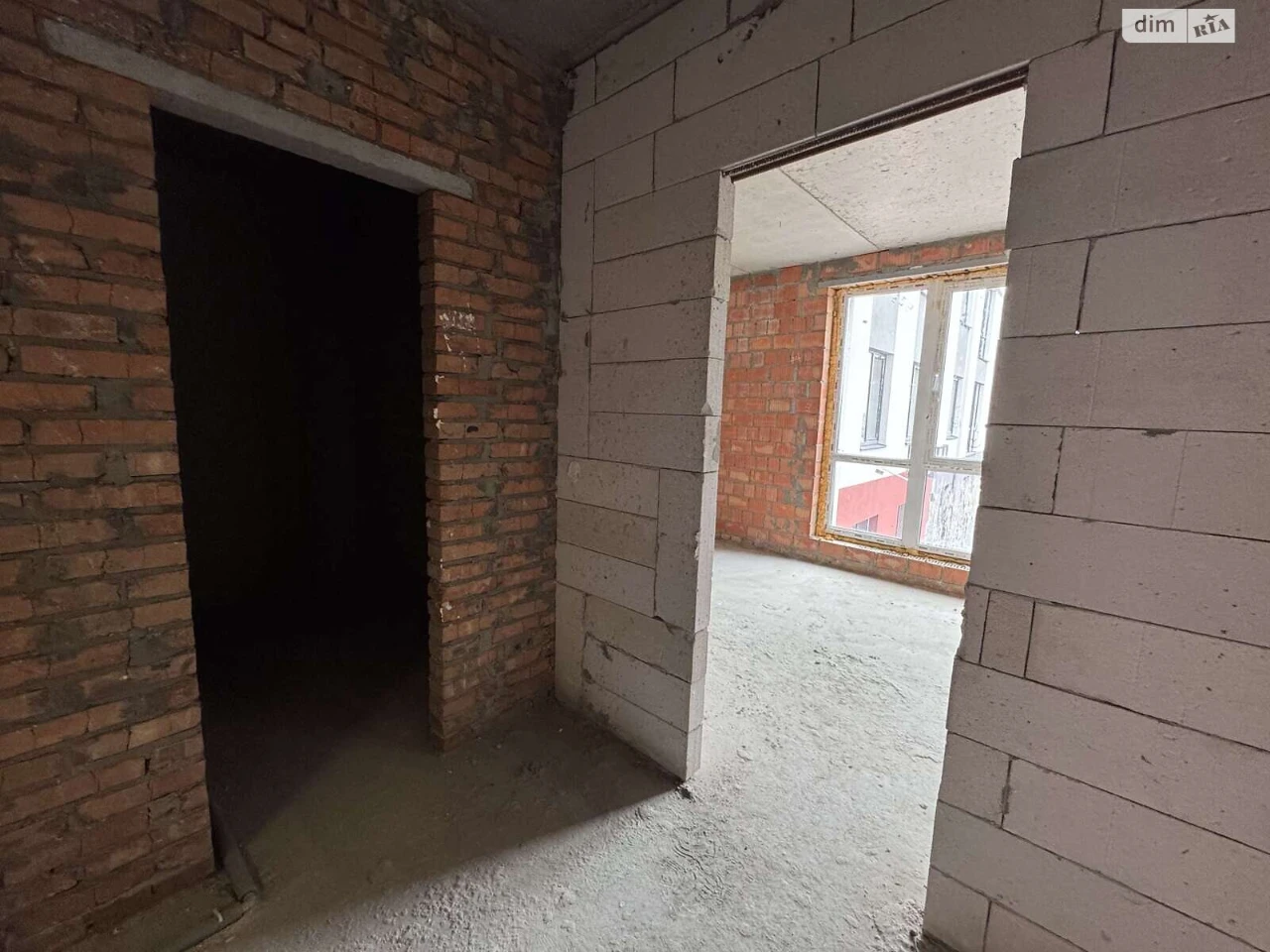 Apartment for Sale in Romaniw