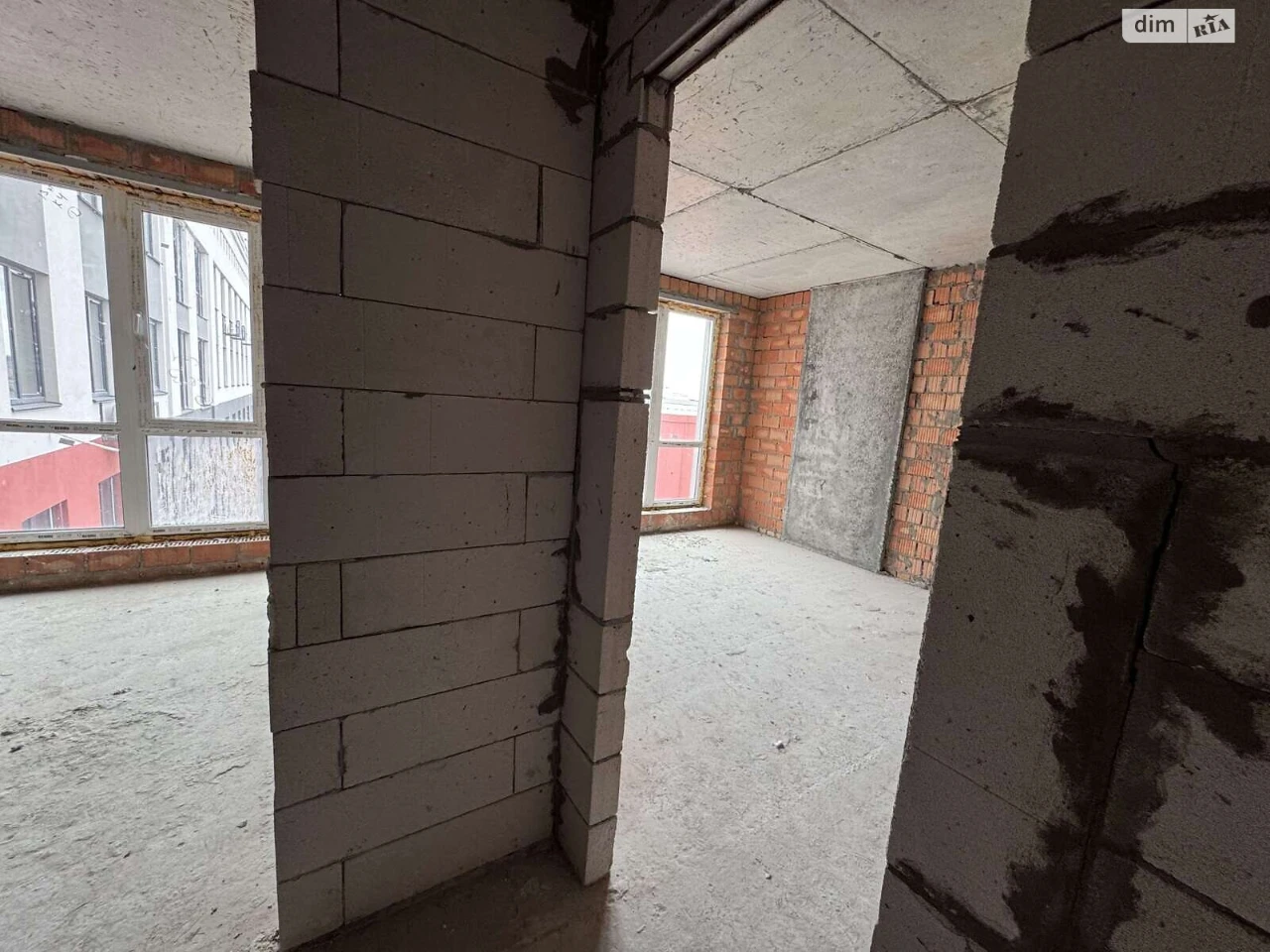 Apartment for Sale in Romaniw