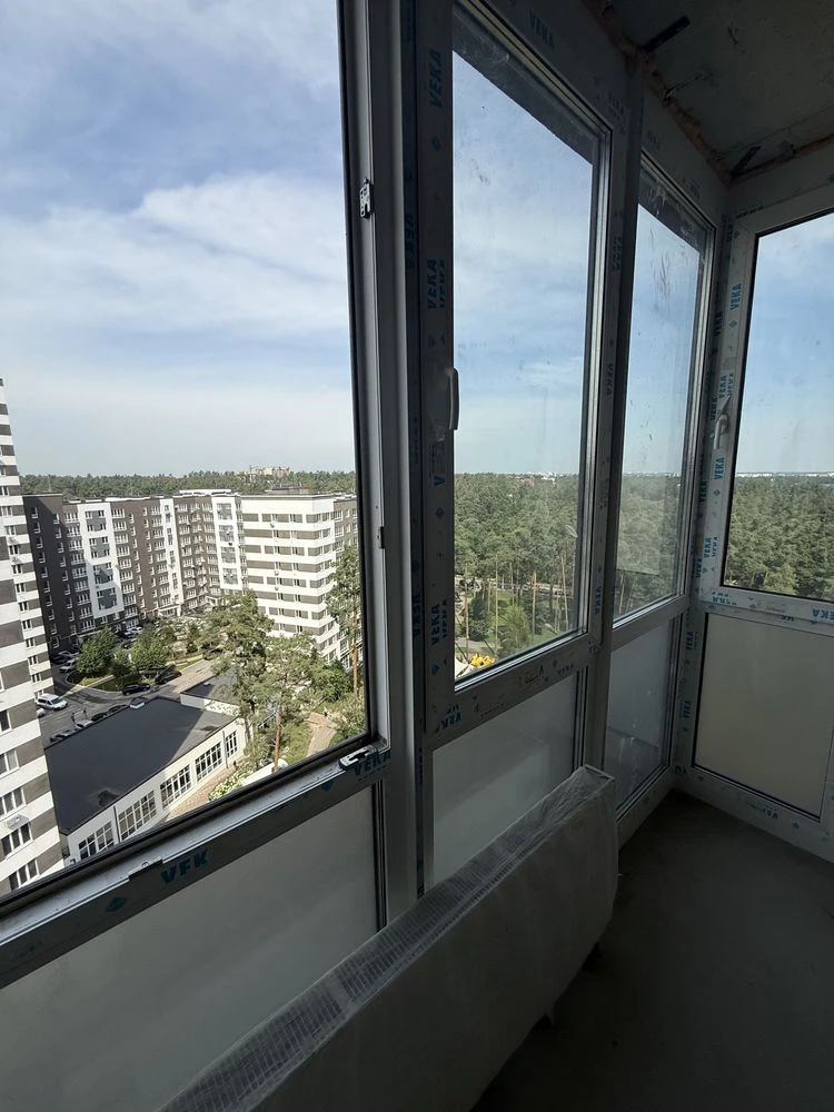 For Sale: Irpin Central Park, 1-bedroom apartment + storage room, Certificate