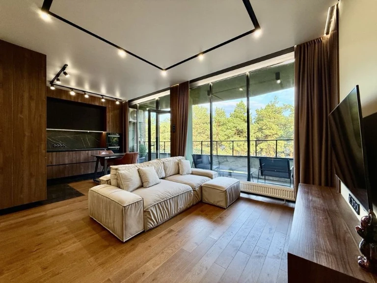 For sale, beautiful apartment with a view of the pine trees! 57 m2 GAS HEATING