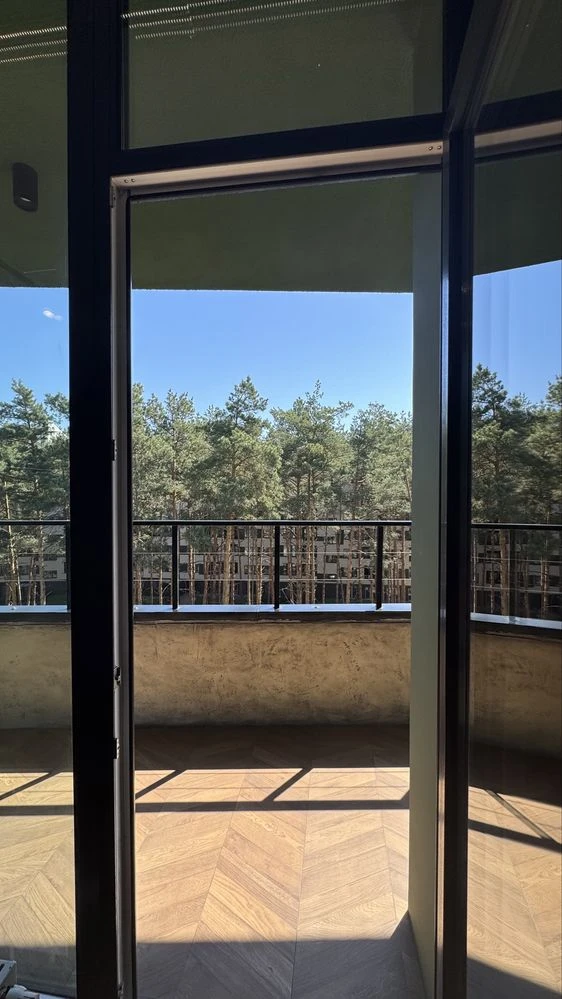 For sale, beautiful apartment with a view of the pine trees! 57 m2 GAS HEATING