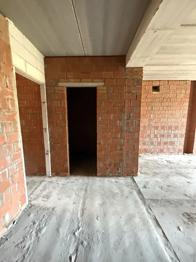 Two-room apartment near the central park!