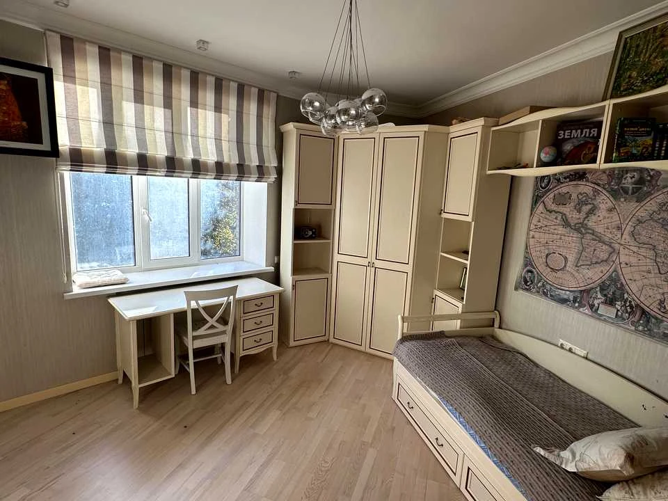 Apartment. Kyiv, Knyaziv Ostrozkyh St. (Moskovskaya)