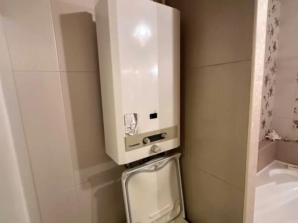 Apartment. Kyiv, Knyaziv Ostrozkyh St. (Moskovskaya)