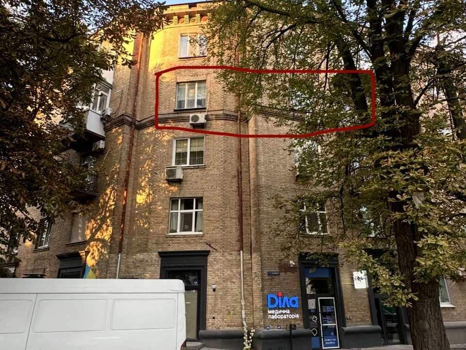 Apartment. Kyiv, Knyaziv Ostrozkyh St. (Moskovskaya)