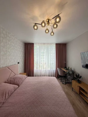 Продажа 2-комнатной квартиры с ремонтом и мебелью, район Центрального