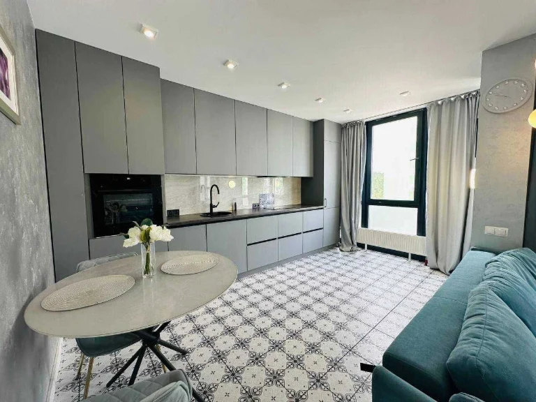 For Sale 2-room apartment with modern renovation.
