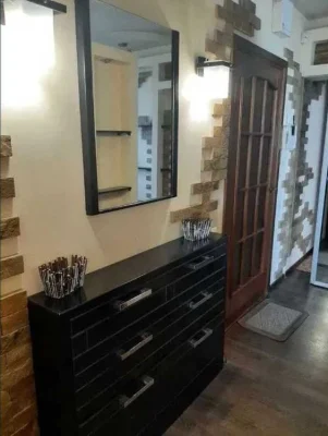 I am selling a 3-room apartment in Oleksiyivka.
