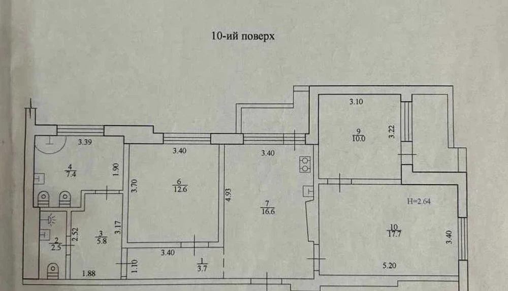 I am selling a 3-room apartment in Oleksiyivka.