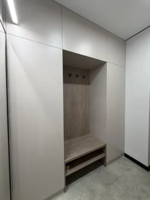 No commission 1-bedroom apartment with new renovation Gas, balcony!