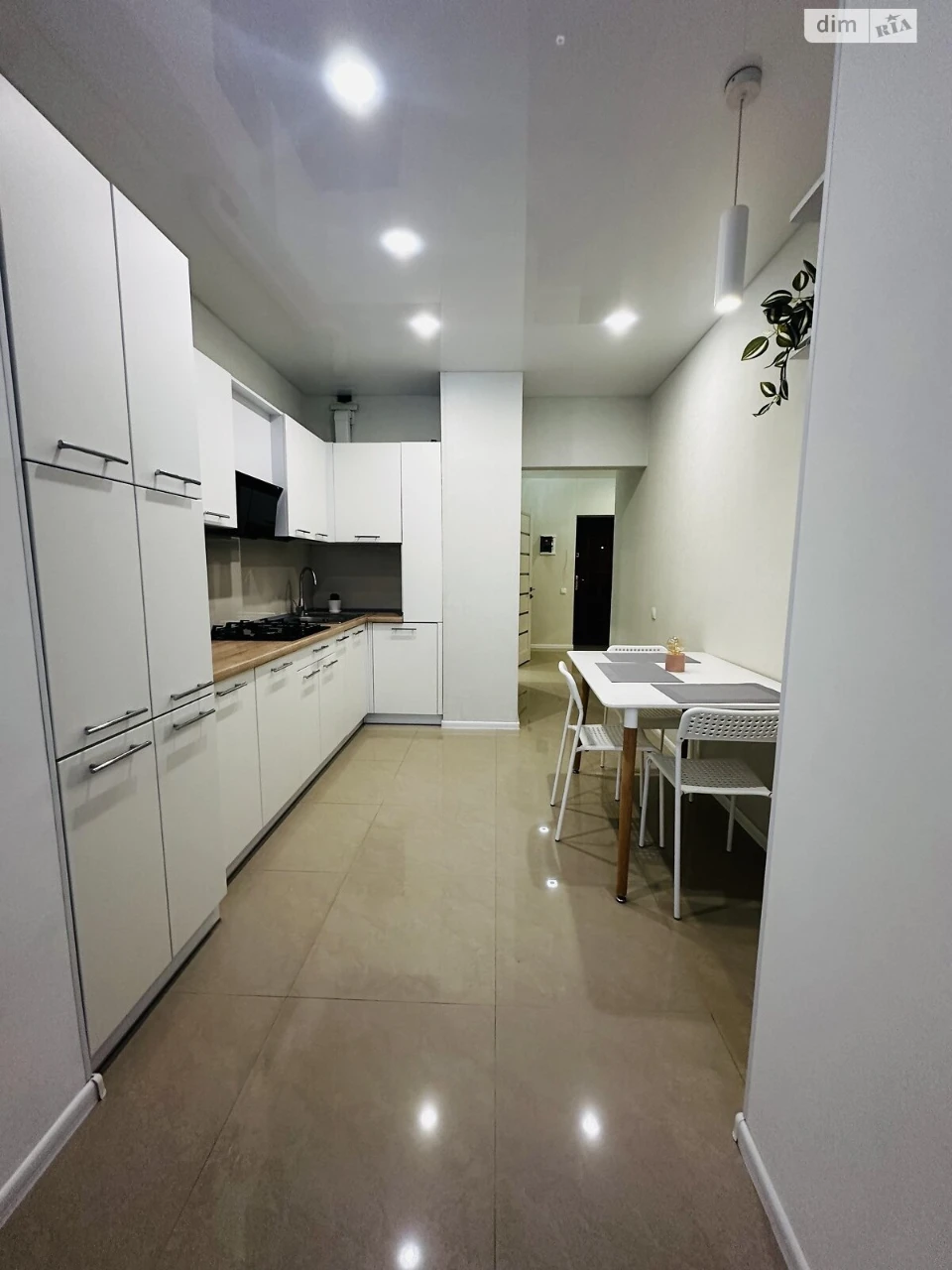 Продажа квартиры в Романовке