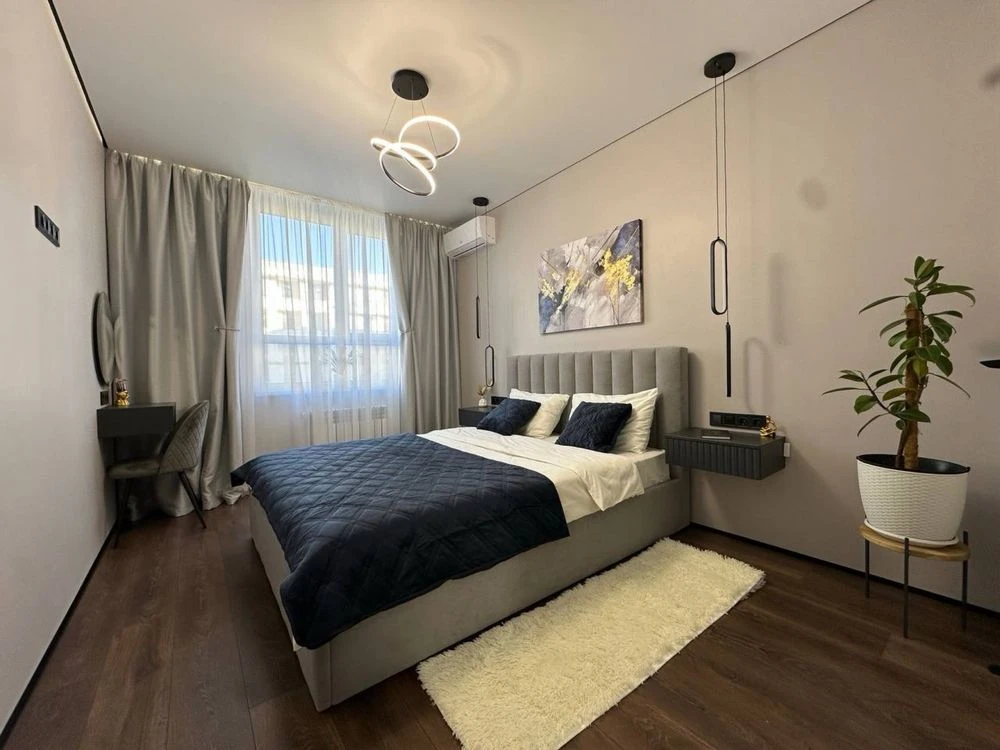 PRICE ALERT! Quality 2-bedroom apartment with renovation!