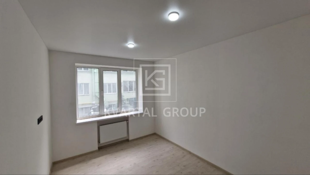 1-bedroom apartment with renovation in a closed residential complex
