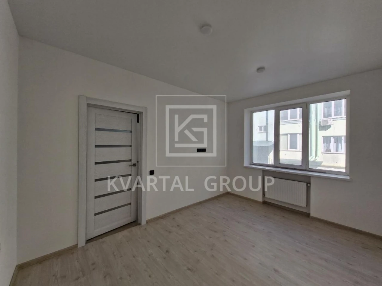 1-bedroom apartment with renovation in a closed residential complex