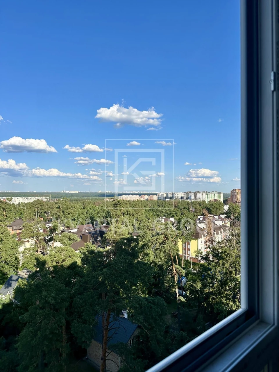 Apartment with a Terrace! 2 Levels! Central Park!