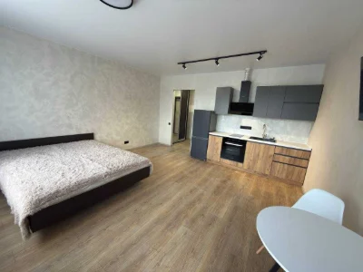 For Sale: 1-room apartment renovated in the "Molodist" residential complex, Irpin