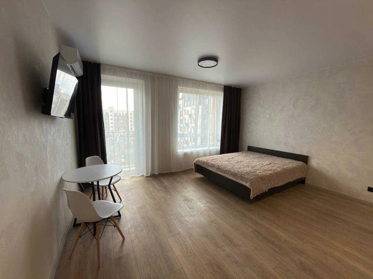 For Sale: 1-room apartment renovated in the "Molodist" residential complex, Irpin