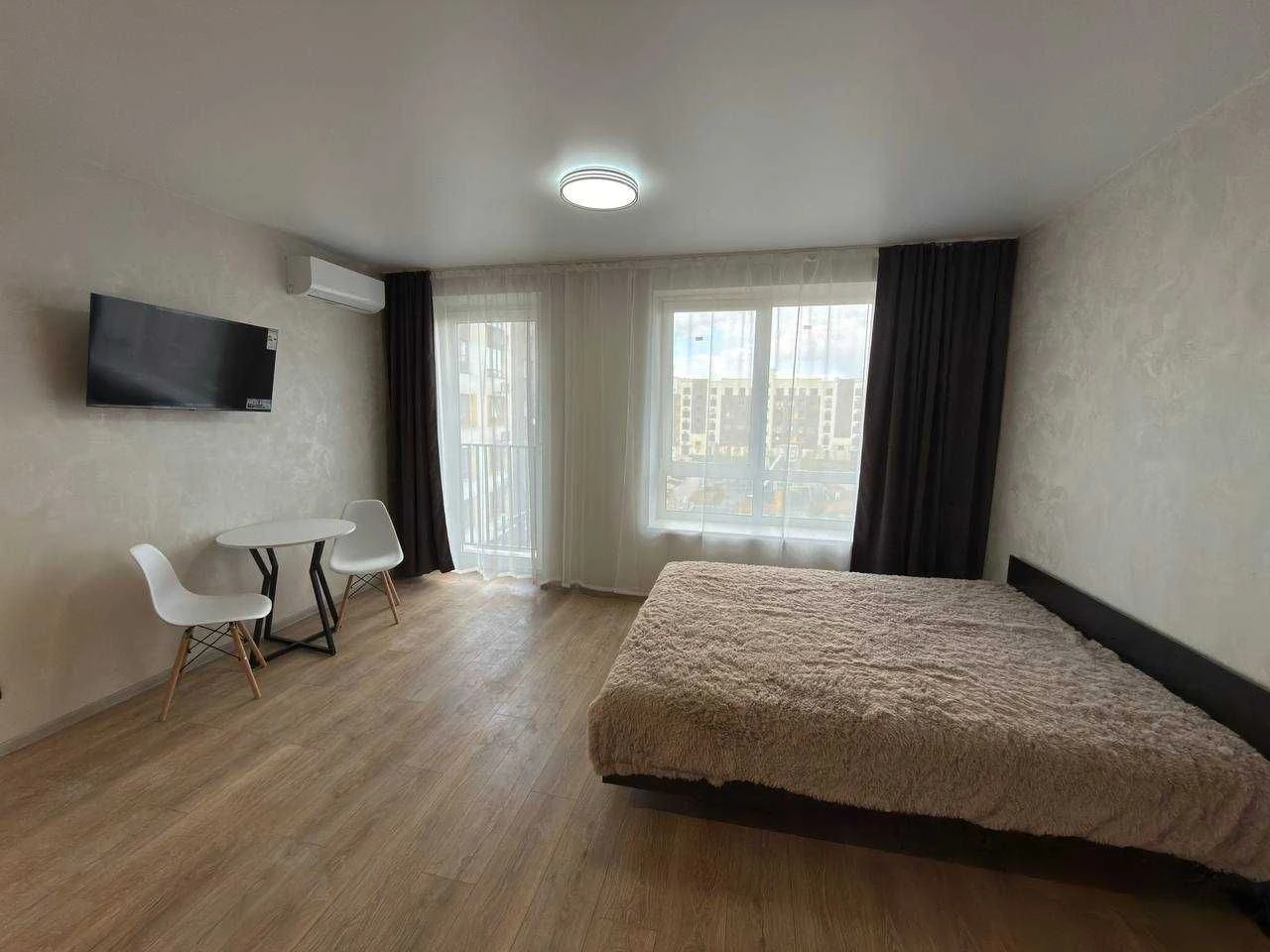 For Sale: 1-room apartment renovated in the "Molodist" residential complex, Irpin