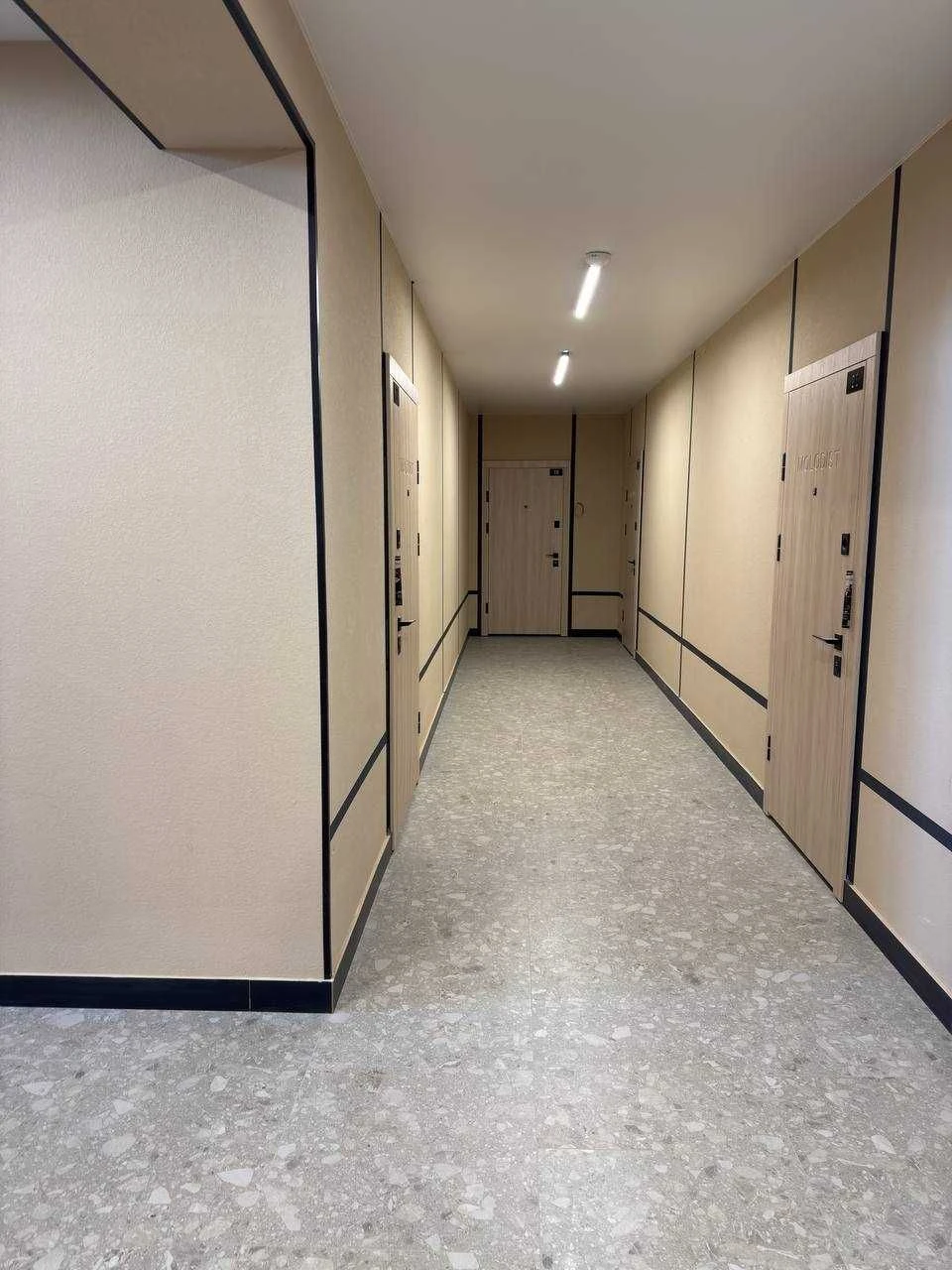 For Sale: 1-room apartment renovated in the "Molodist" residential complex, Irpin