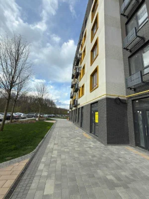 For Sale: 1-room apartment renovated in the "Molodist" residential complex, Irpin