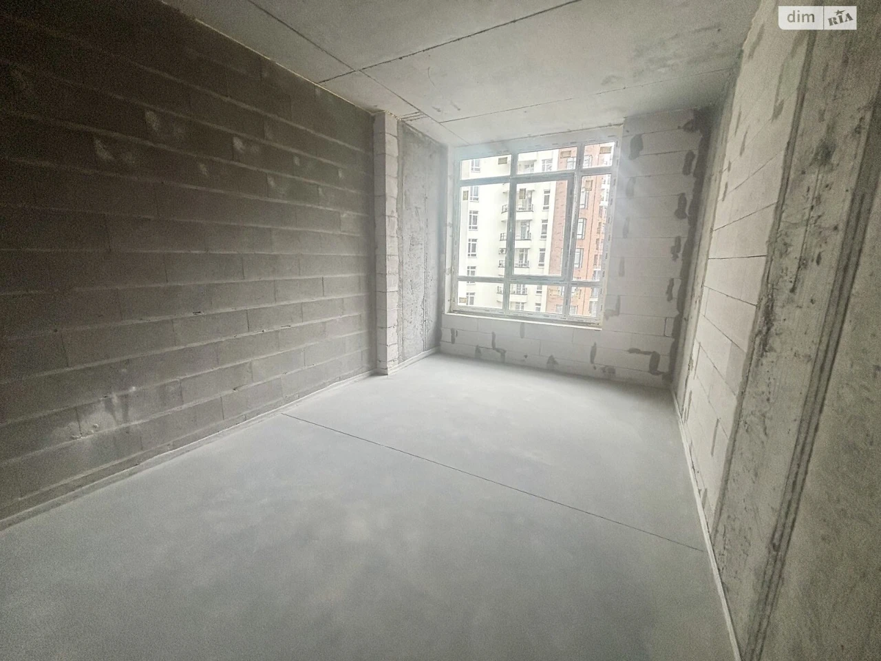 Apartment for Sale in Romanivka