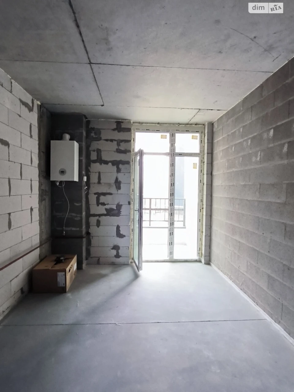 Apartment for Sale, Romianka