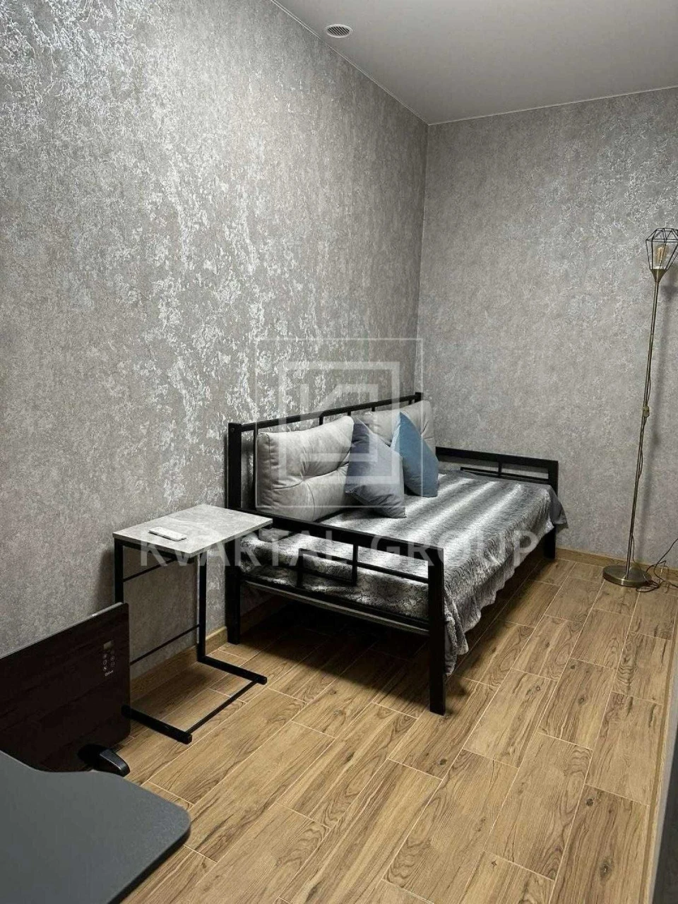 1к квартира 42 м² біля Центрального парку, 2 поверх, з мебля