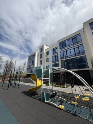Apartment in IBS Residence, 3 rooms, gas-fitted, bomb shelter. Irpin.
