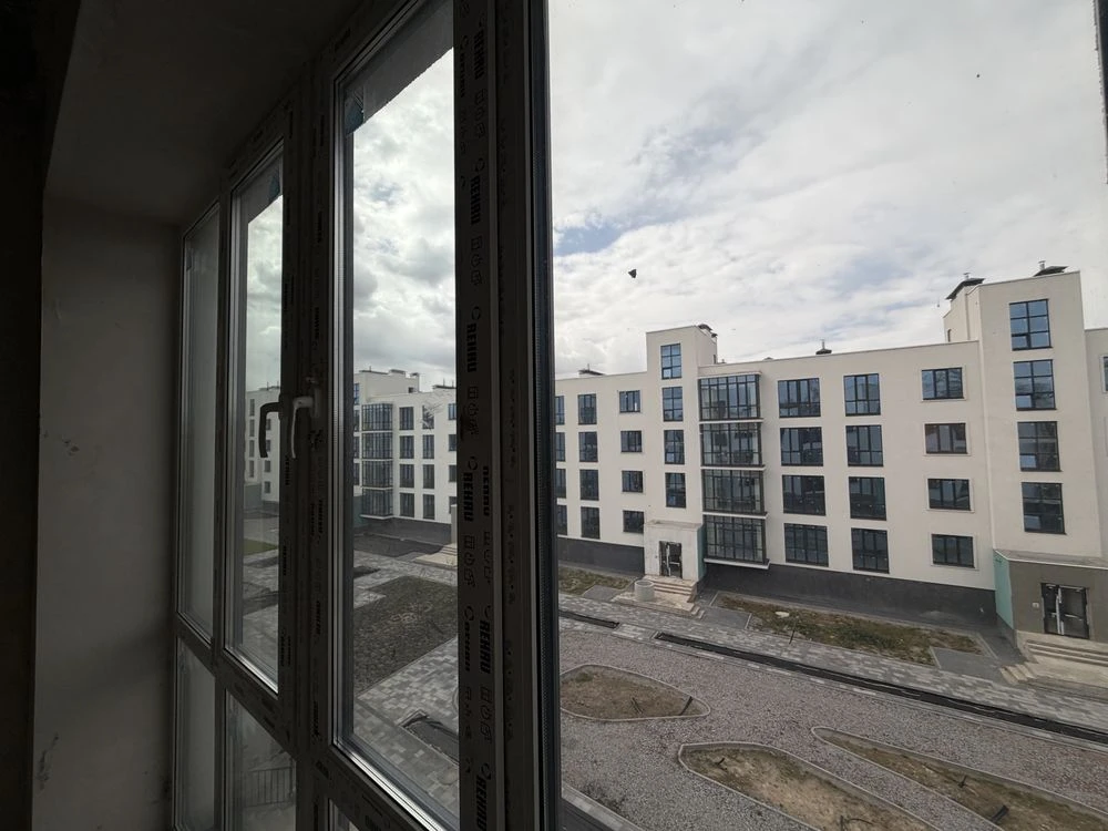 Apartment in IBS Residence, 3 rooms, gas-fitted, bomb shelter. Irpin.