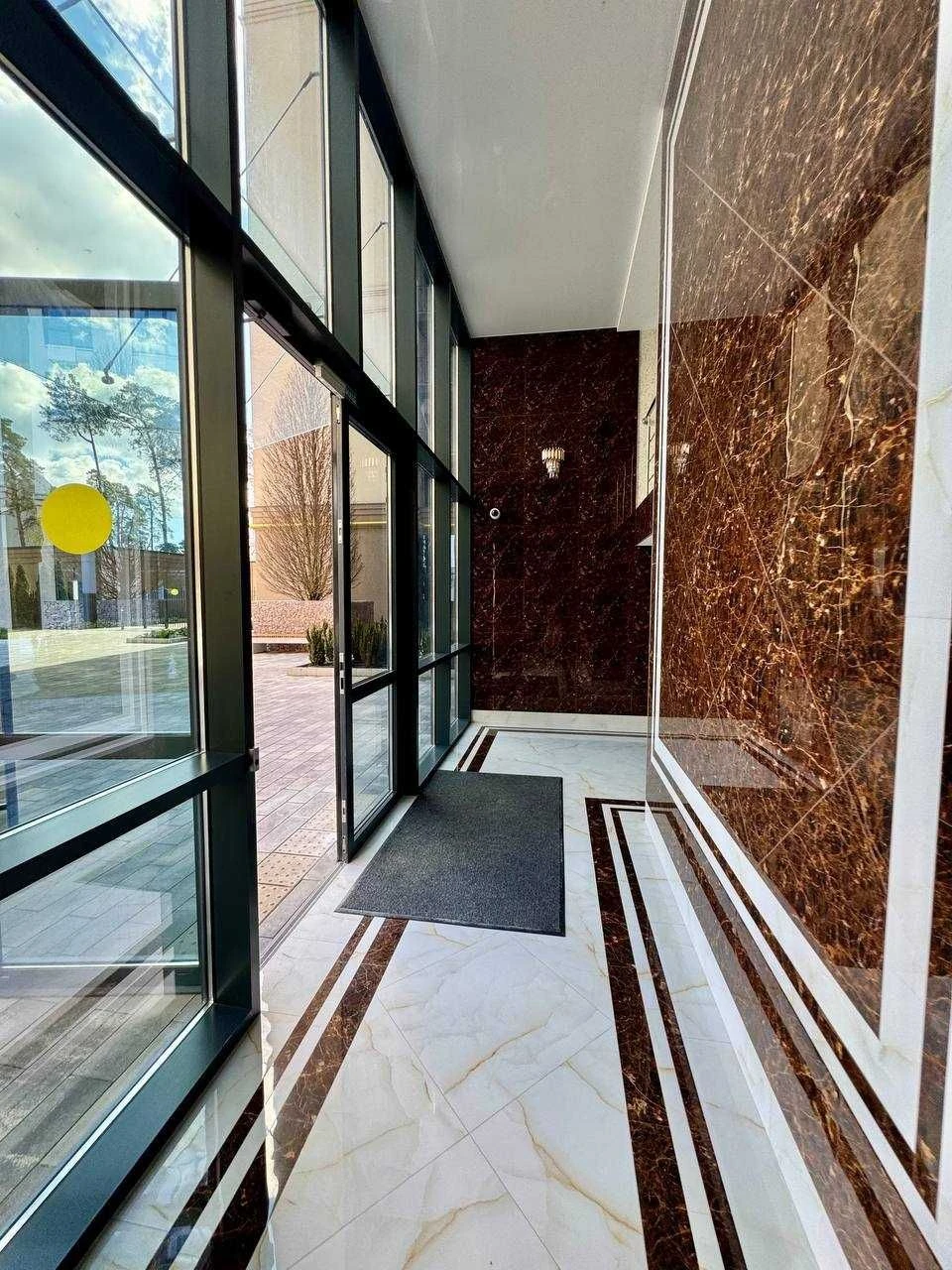 2-room apartment in Central Premium Residence. єОселя/єВідновлення - available