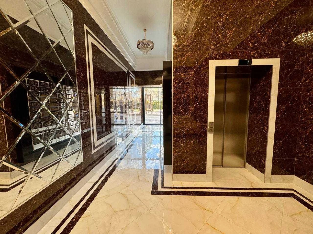 2-room apartment in Central Premium Residence. єОселя/єВідновлення - available