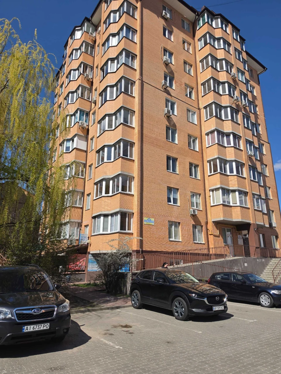 Однокімнатна квартира на 1 поверсі, квартира з ремонтом в це