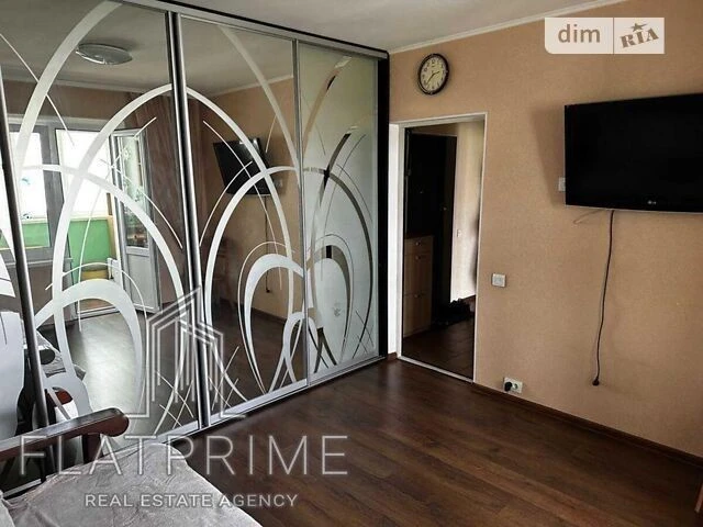 Продаж 2к квартири 56.2 кв. м на вул. Оноре де Бальзака 86 •