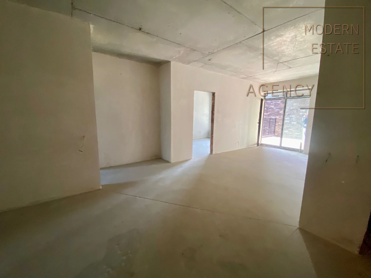 Two-bedroom apartment in residential complex Ютландія 2, 78 sq m, Irpin', center