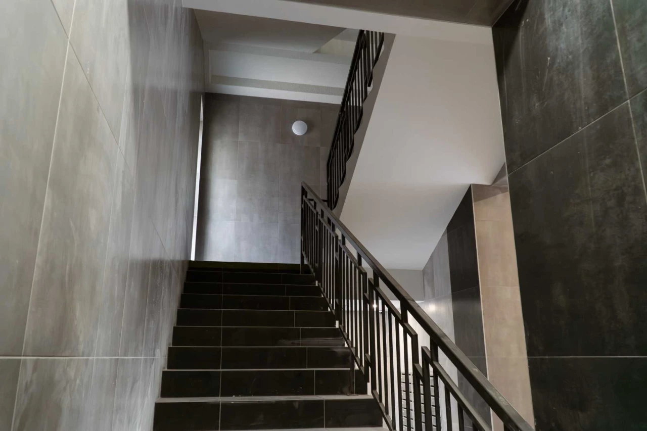 State-owned Apartment, Єоселя Ірпінь