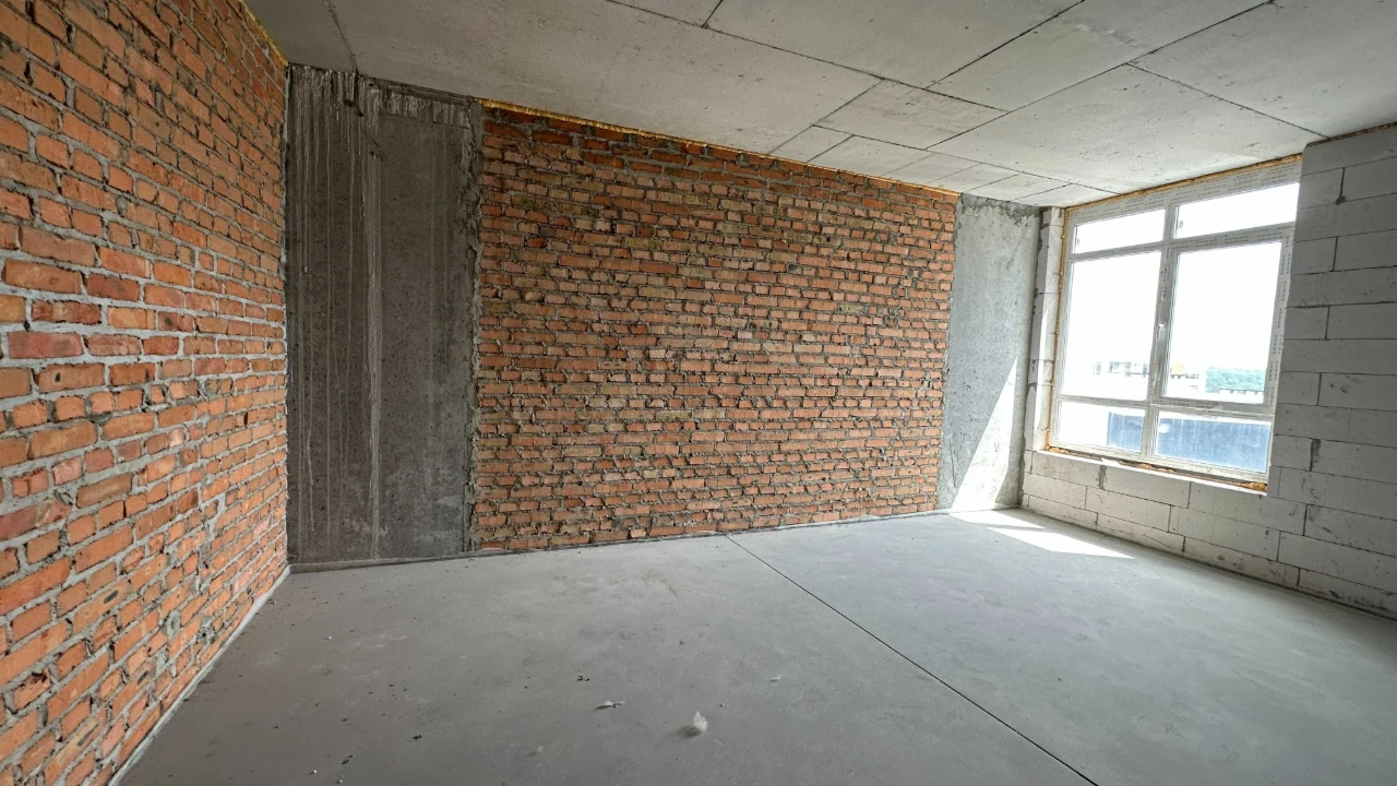 State-owned Apartment, Єоселя Ірпінь