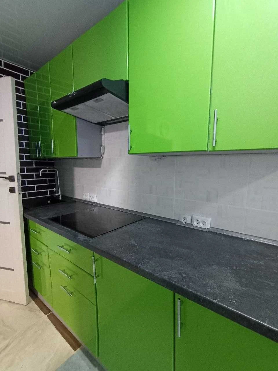 Apartment in the Center, Minimal Decoration