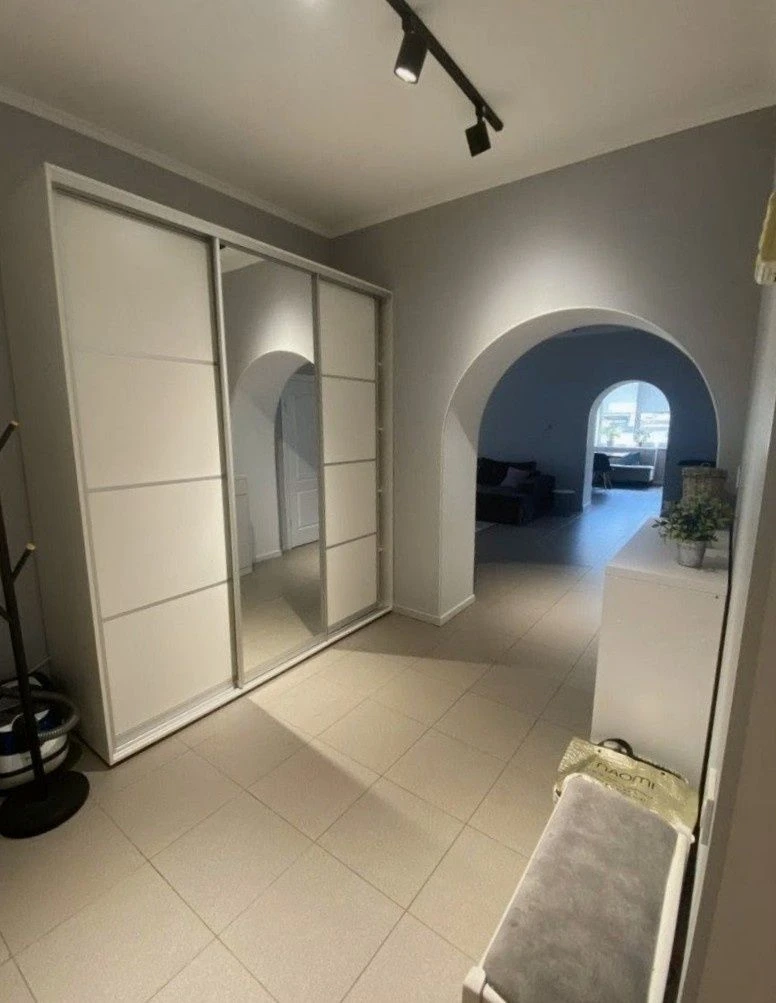 4-bedroom apartment with a private terrace in Irpin/Styanka 110 sq.m. GENERATOR
