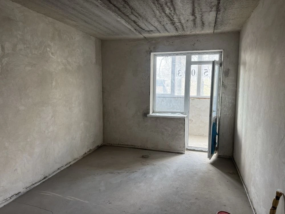For Sale: 2-room apartment, Mineralna Street, 65 sq.m with documents
