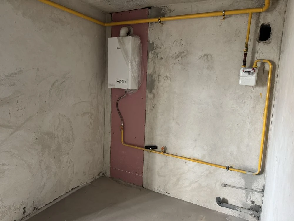 For Sale: 2-room apartment, Mineralna Street, 65 sq.m with documents