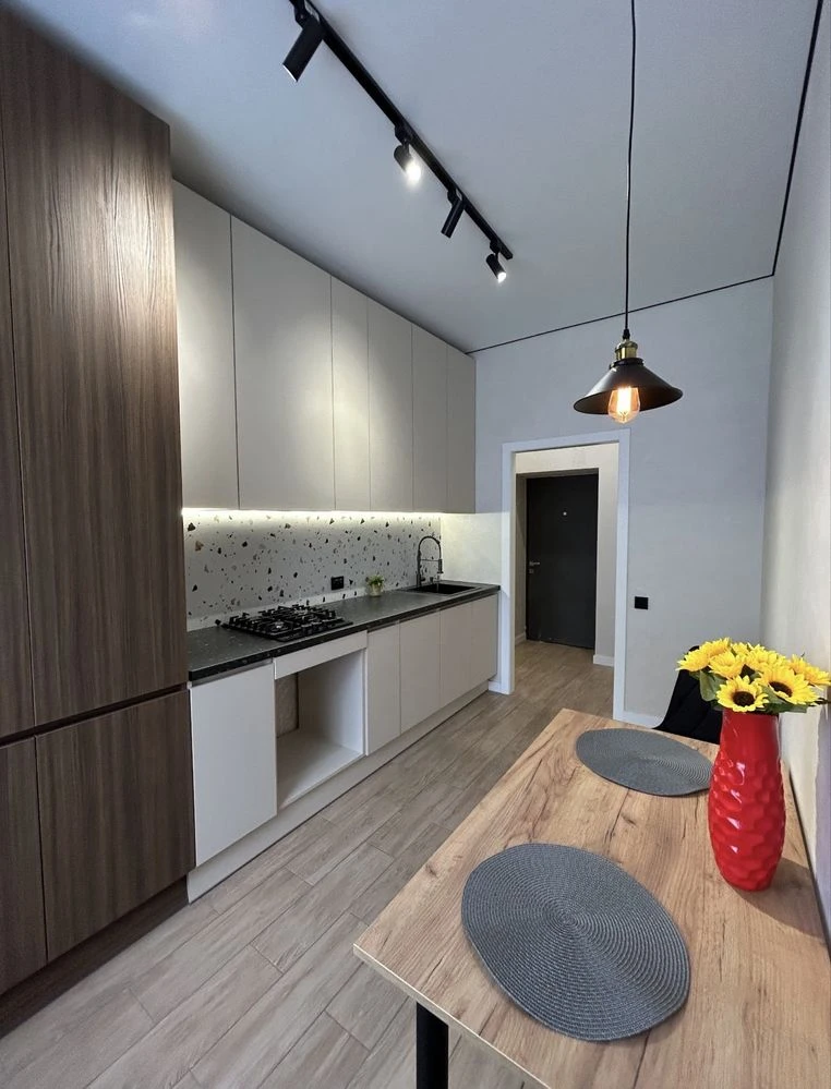 Apartment in "Synergy City" Residence! Two-bedroom apartment with quality renovation!