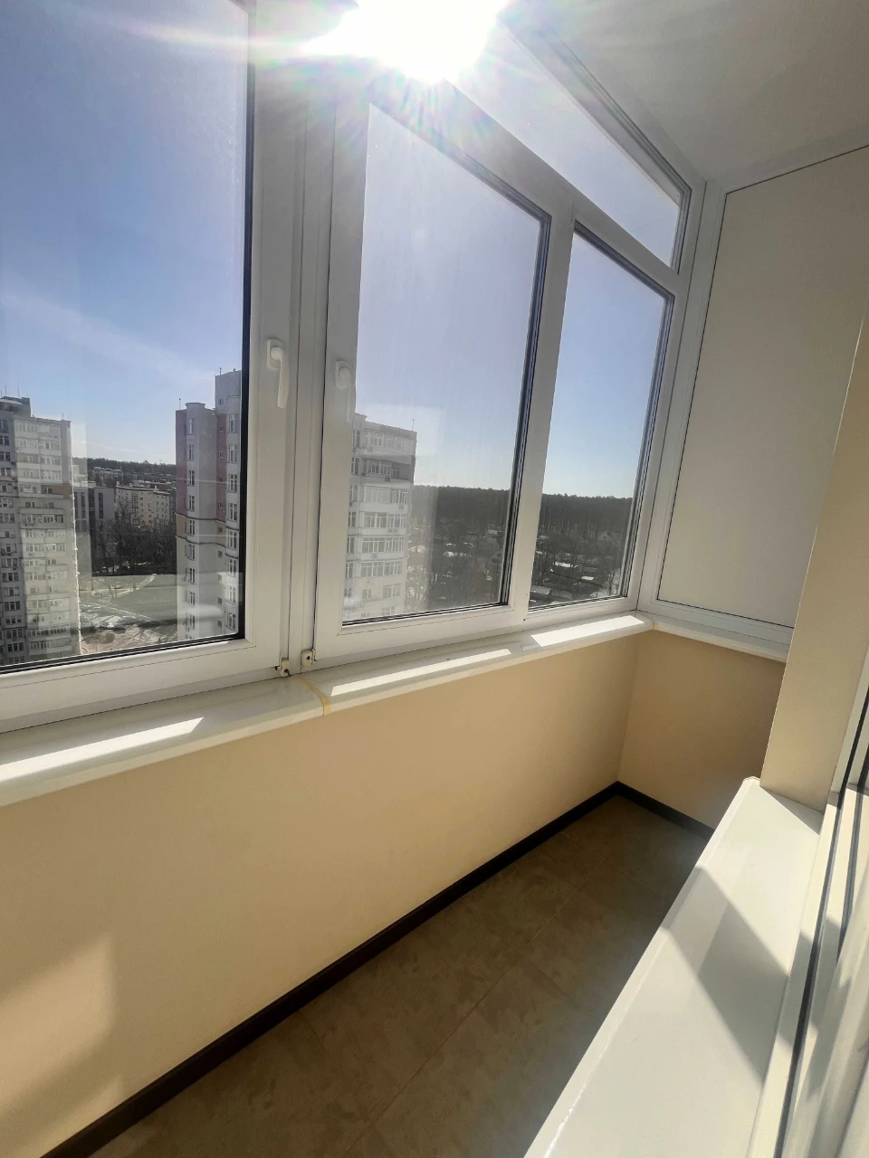 3-кімнатна дворівнева квартира, видова, 138 м²