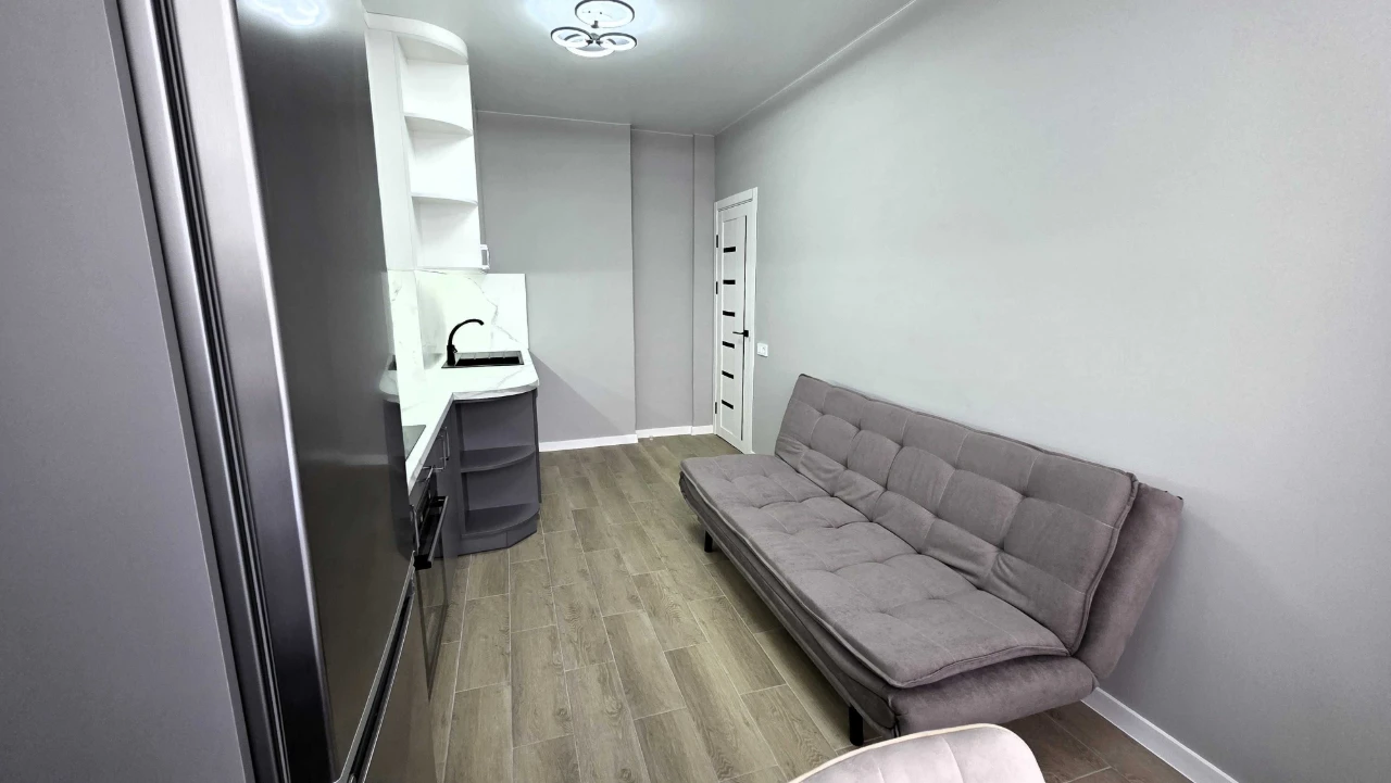 Продаж 1к квартири 42 м2 біля Центрального парку | вул. Виго