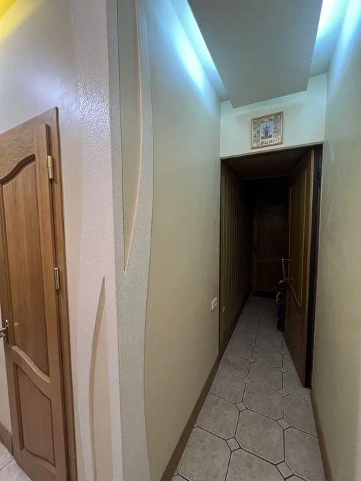 Сдам 4 х к дом на Комитетской ,квартира в 2 уровня с местом
