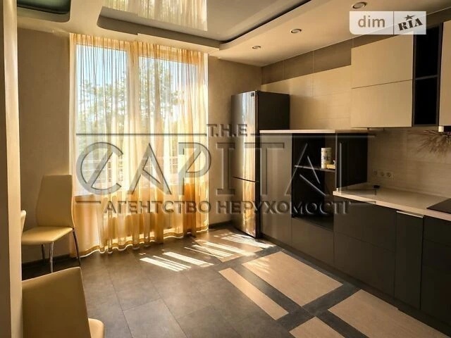 Sale of 2-room apartment 72 sq. m. on Anatoliy Petritskoho St. 23