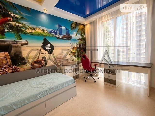 Sale of 2-room apartment 72 sq. m. on Anatoliy Petritskoho St. 23