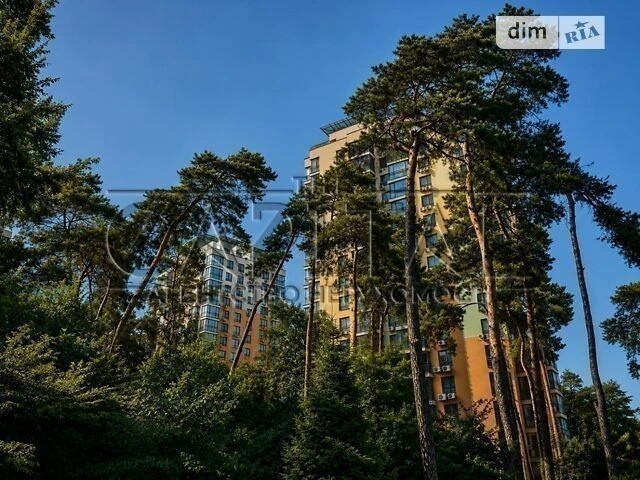 Sale of 2-room apartment 72 sq. m. on Anatoliy Petritskoho St. 23