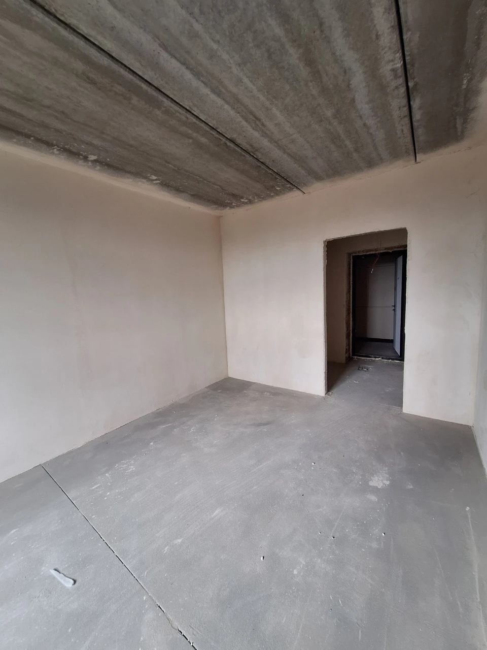 For Sale: Spacious 2-bedroom apartment! Irpin, city center! yeOsel TACK